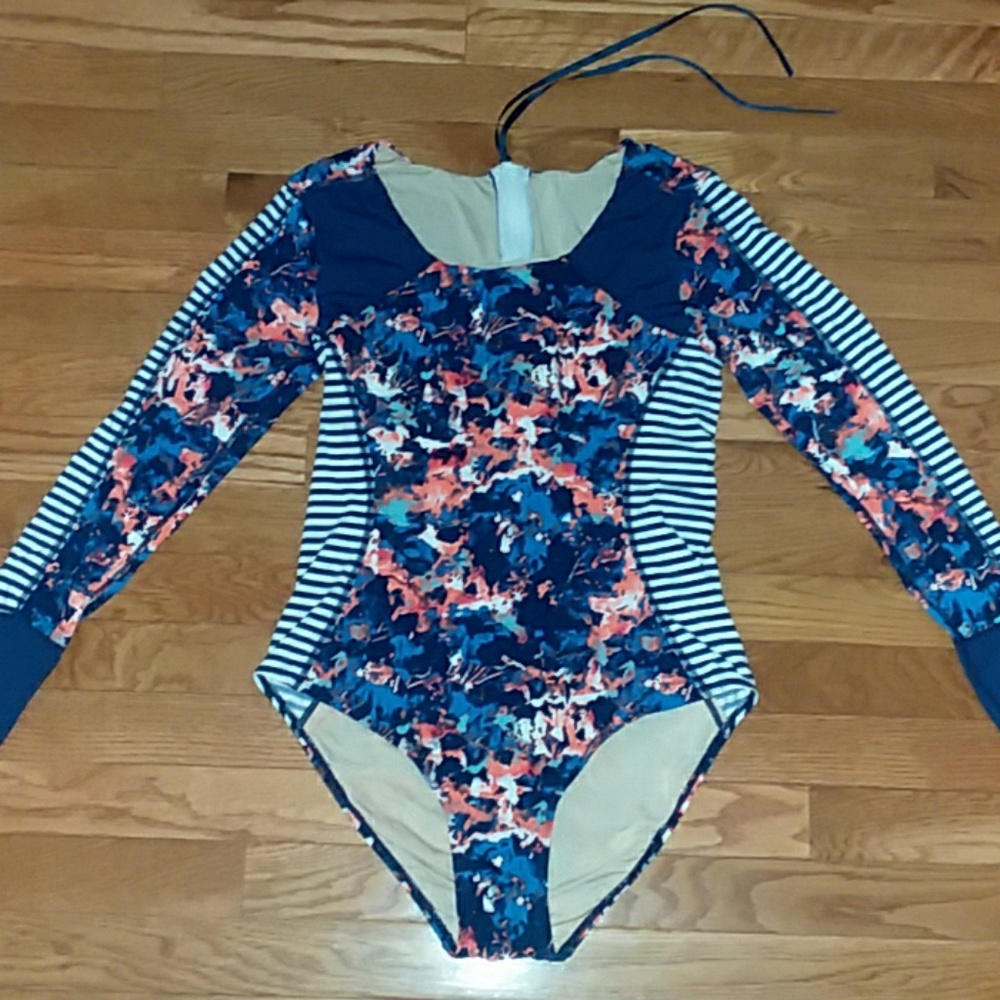 ROXY Swim Rashguard